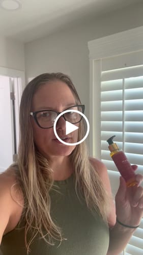 Customer video review of Besque™ Magic Body Oil - 100ml
