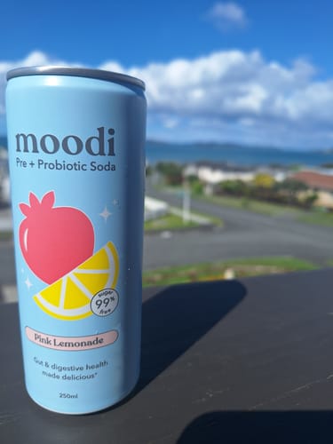 Customer photo review of Pre + Probiotic Soda