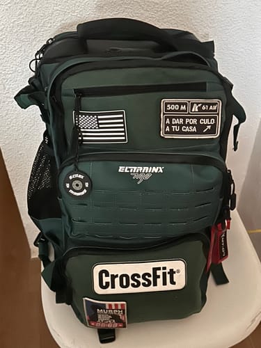 Customer photo review of Mochila Pro Series 45L Dust Green
