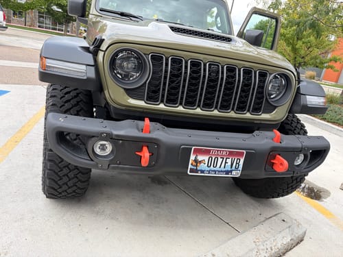 Customer photo review of Jeep Wrangler JK/JL/JT Front Shackle Tab Kit