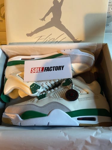 Customer photo review of SB Pine Green