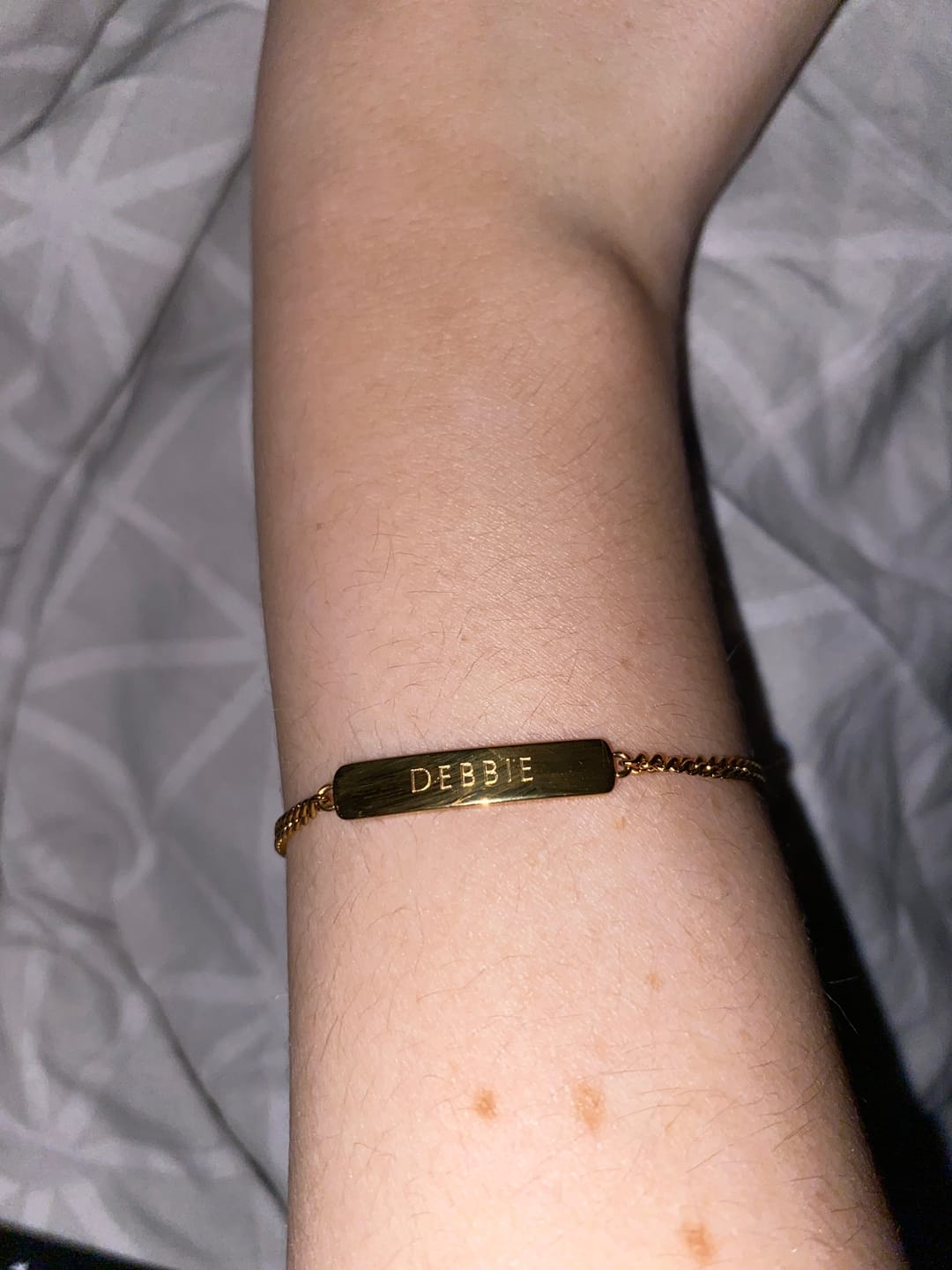 Customer photo review of The Engraved Bracelet Gold