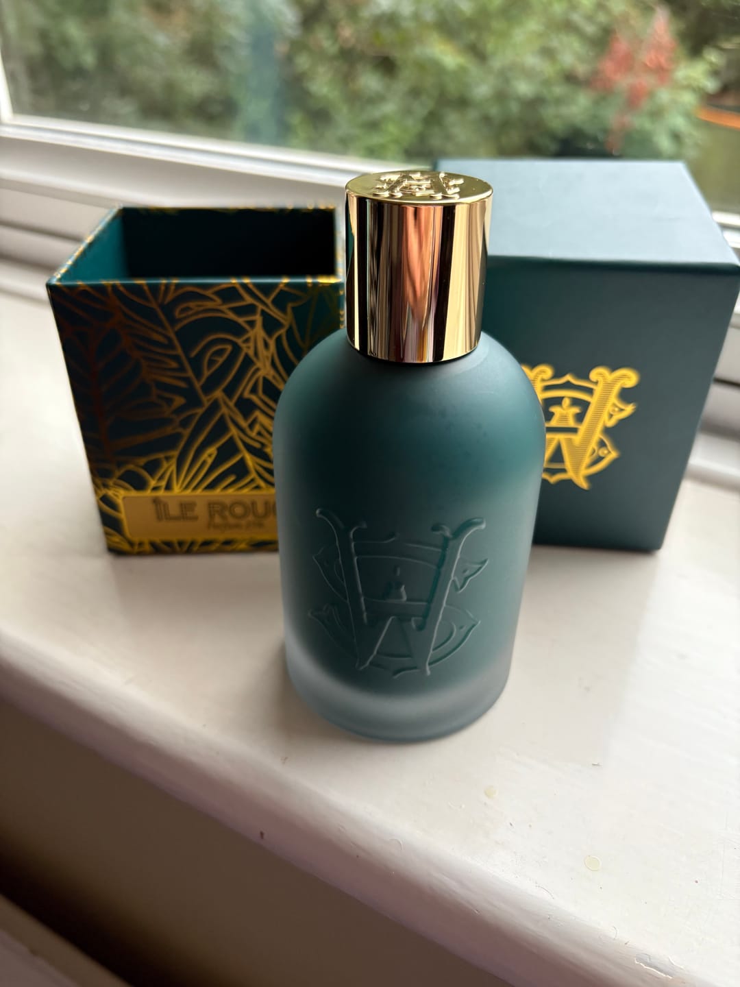 Customer photo review of Ile Rouge