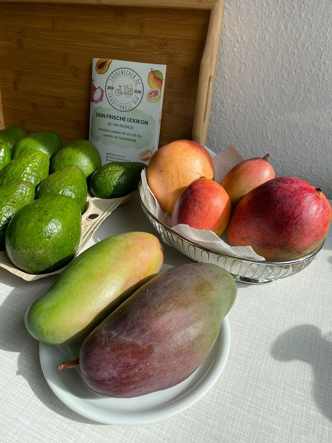 Customer photo review of Avocado "Jumbo" Bio & Fair Kipepeo