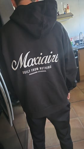 Customer photo review of Moxiaire Studios: Heavyweight Hoodie [#001] - Black