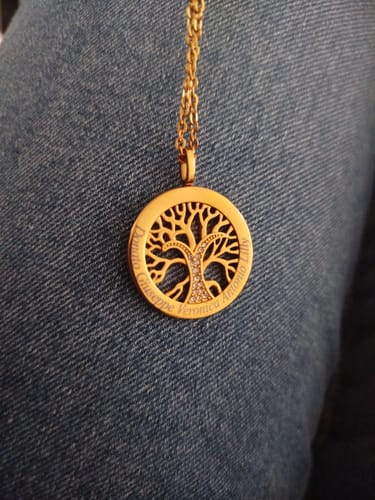 Customer photo review of Collana Albero della Vita personalizzata