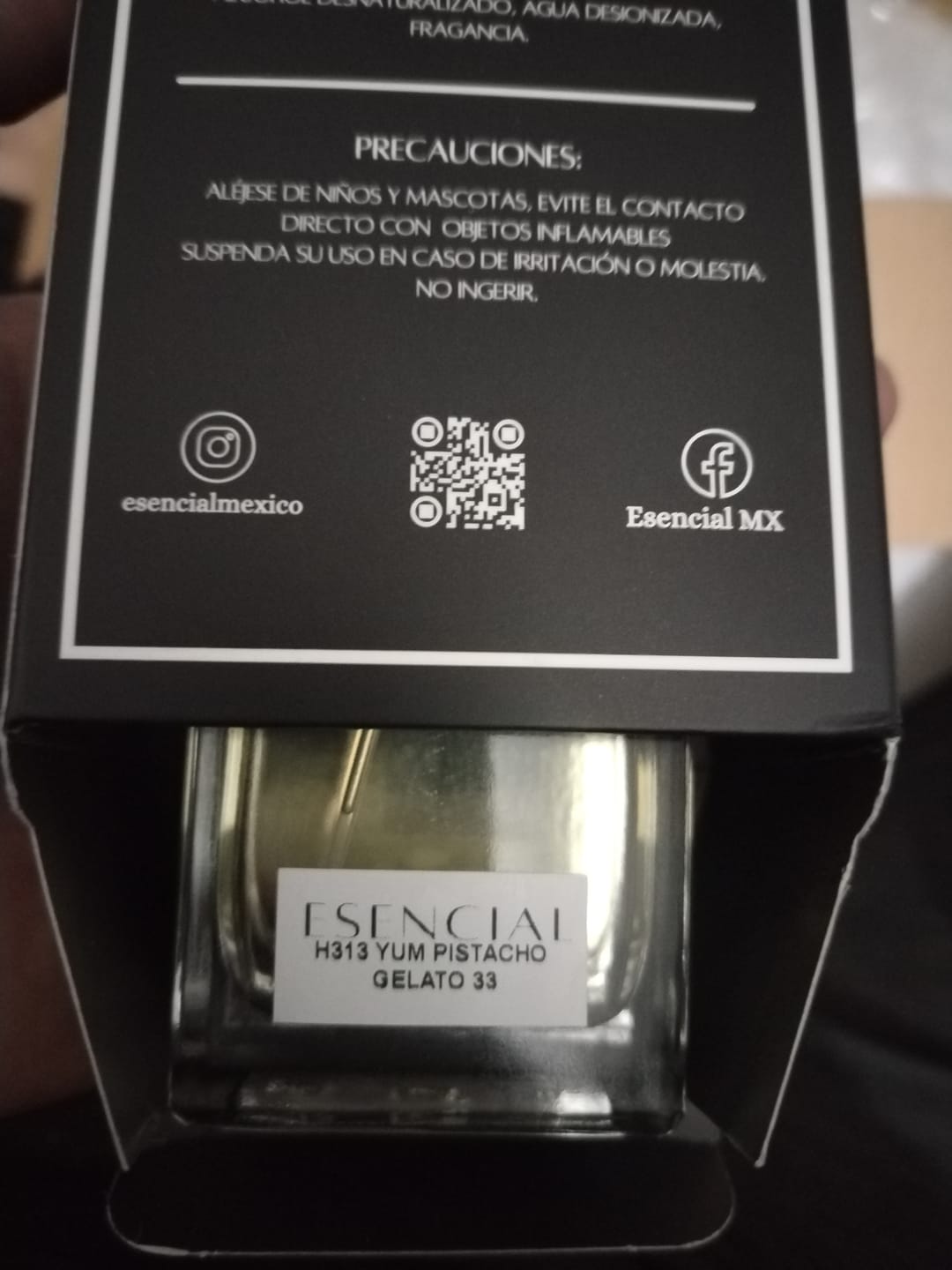 Customer photo review of H313 Inspirado en: Yum Pistachio Gelato 33 - Kayali Fragrances