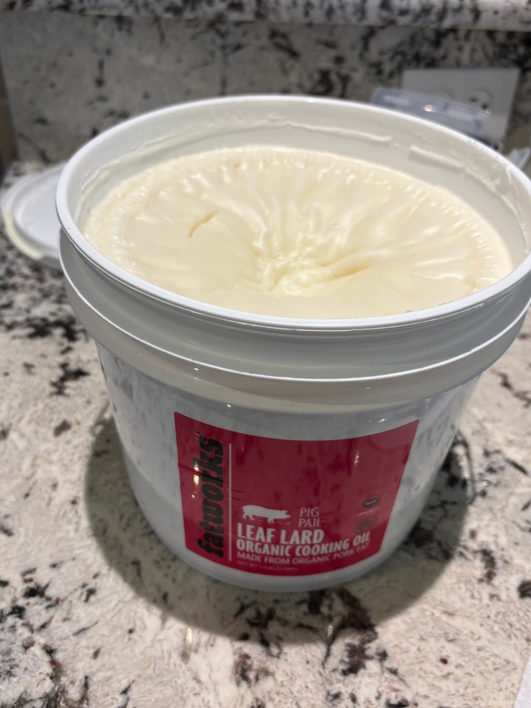 Customer photo review of Organic Leaf Lard Pig Pail-1 GALLON NEW