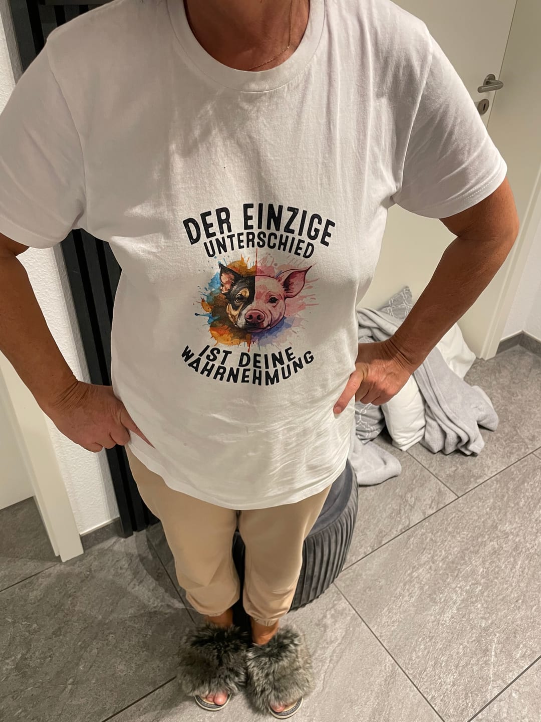 Customer photo review of Deine Wahrnehmung - Premium Shirt