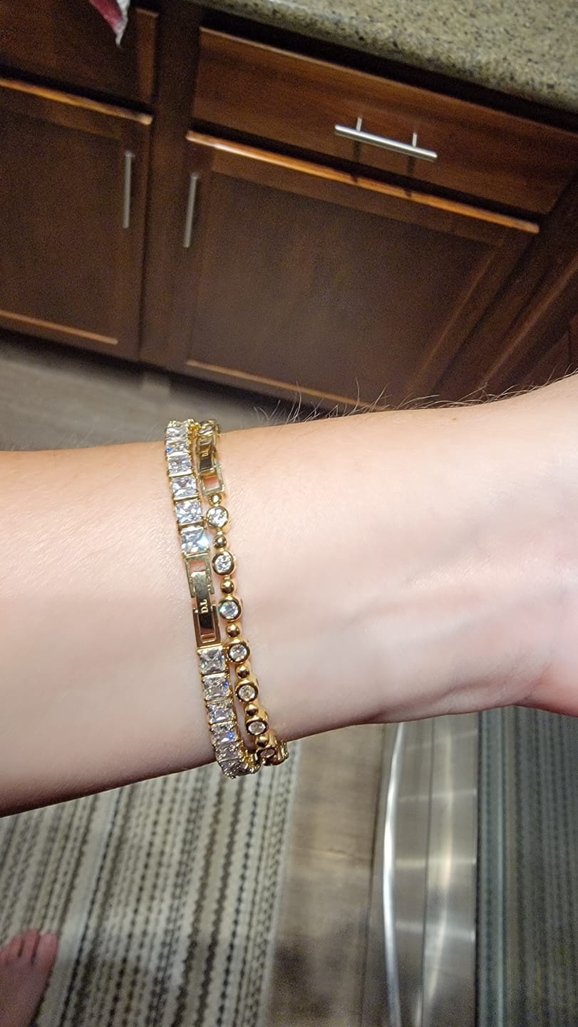 Customer photo review of Asscher Cut Bracelet