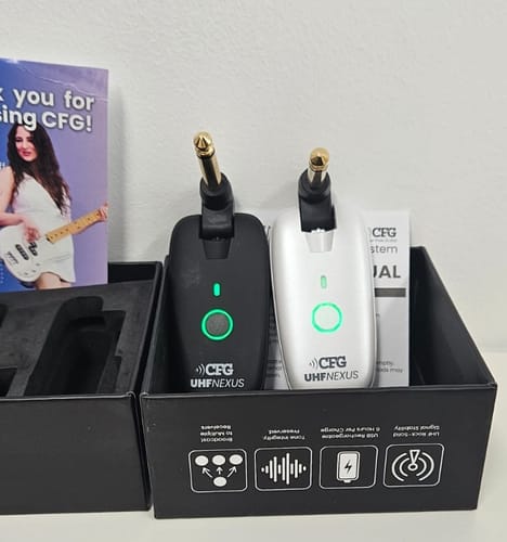 Customer photo review of [NEW] UHF NEXUS - Pro-Grade UHF Wireless System For Guitar/Bass – USB-C, Latency<2 ms, 7 Channels, 165 feet Range