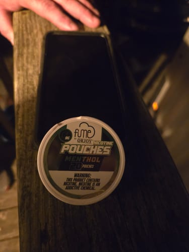 Customer photo review of Fume Nicotine Pouches l 6mg