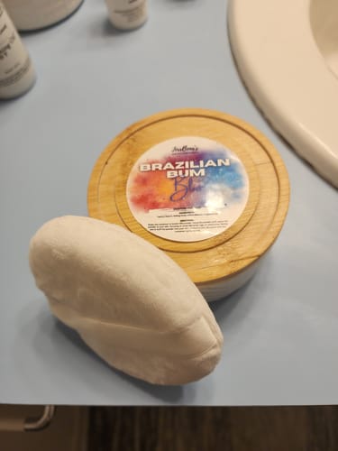 Customer photo review of JerrBear's Silky Dusting Powder (4oz)