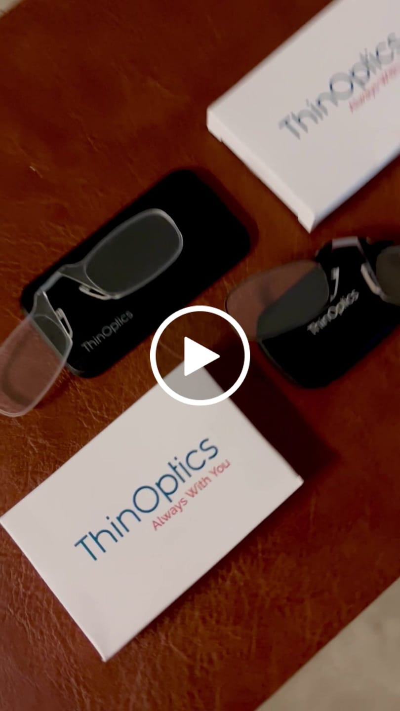 Customer video review of Readers + Black Keychain Case