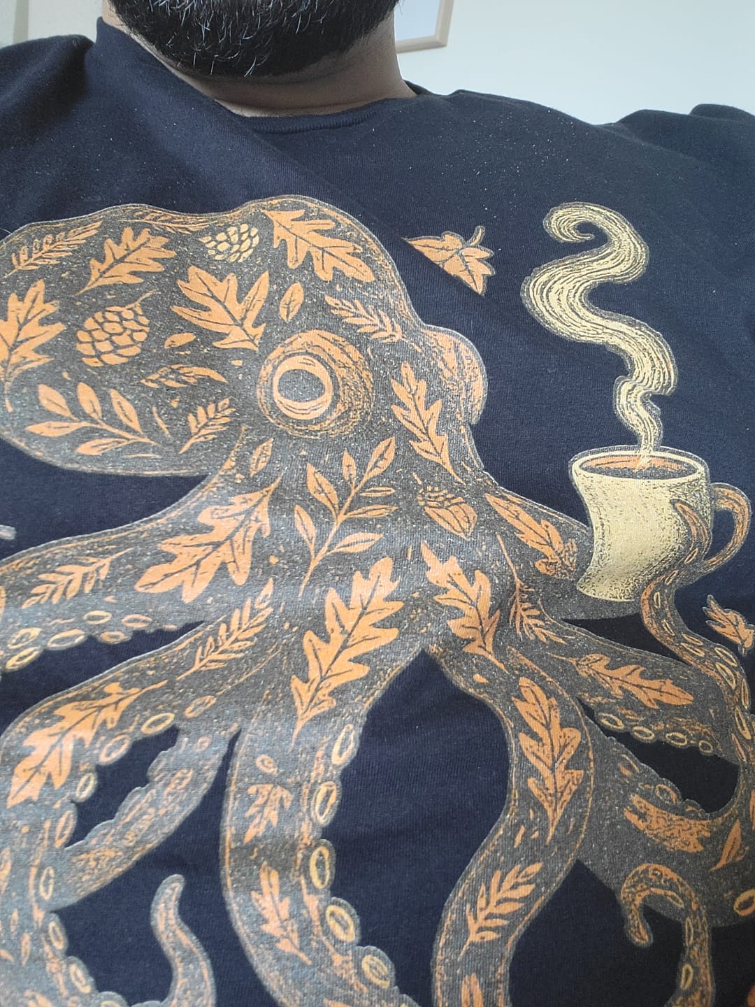 Customer photo review of Octopus Fall Pattern Softstyle Tee