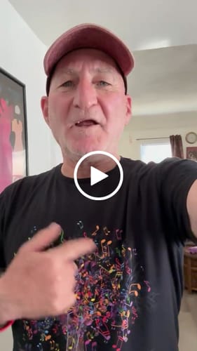 Customer video review of Music Note Tree T-Shirt
