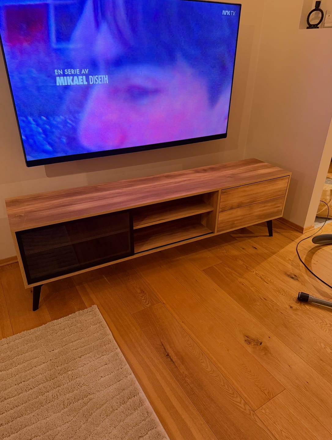 Customer photo review of Oak minimal kontaktplast
