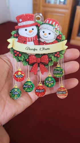 Customer photo review of Snowman Grandparents on Christmas Wreath 3D Crystal Effect - Personalized Acrylic Ornament - Christmas Gift for Grandma, Grandpa