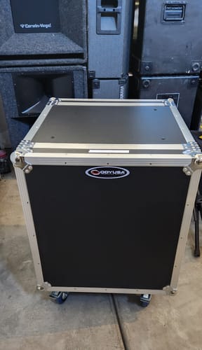 Customer photo review of Odyssey FZS12W, 12U Shock Mount Rack Flight Case With Wheels