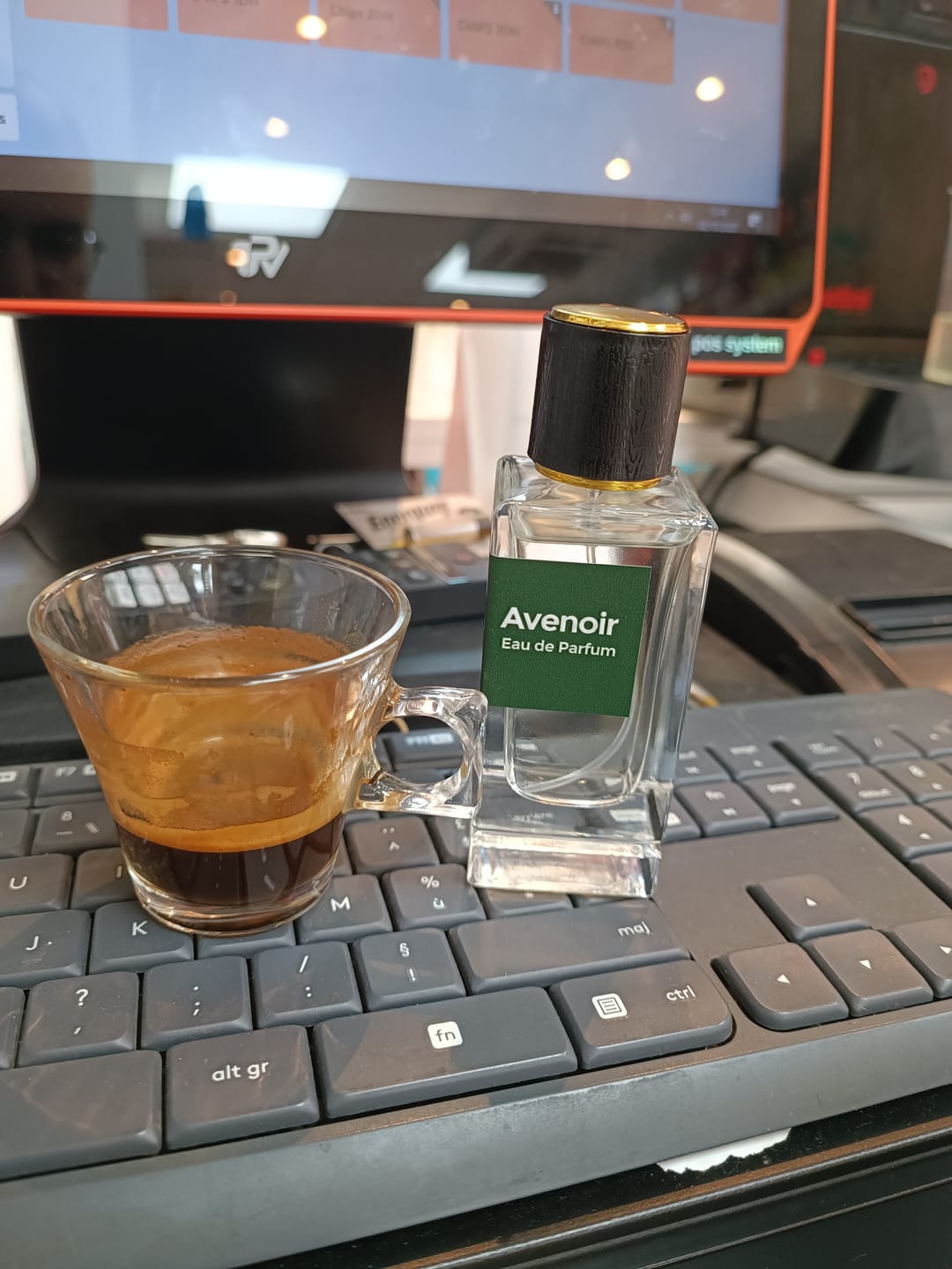 Customer photo review of Avenoir - Eau de Parfum