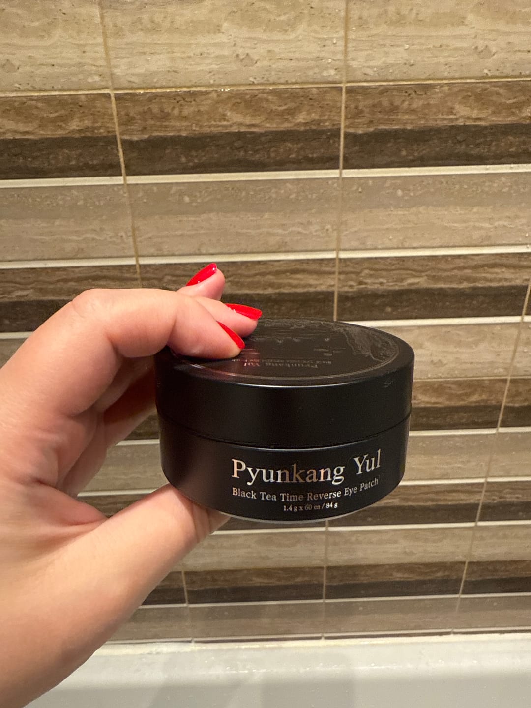 Customer photo review of Anti-novecošanās patči ar melno tēju Pyunkang Yul Black Tea Time Reverse Eye Patch