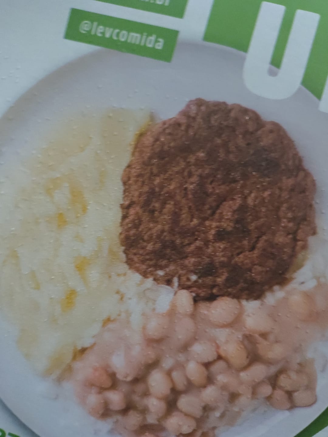 Customer photo review of Hambúrguer de Fraldinha, Purê de Batata, Arroz e Feijão