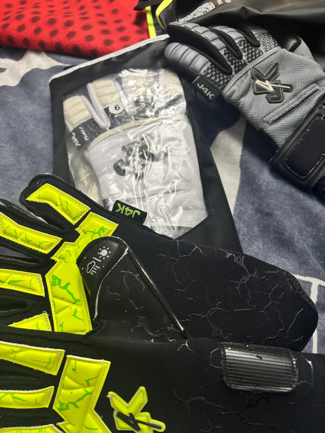 Customer photo review of Iconic V3 Negative Cut