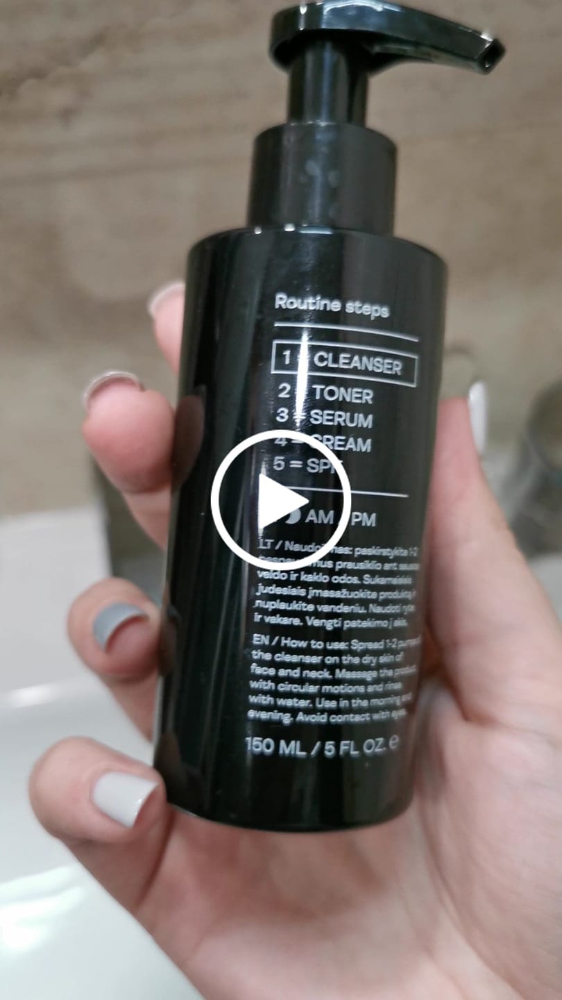 Customer video review of Rūgštinis veido prausiklis nuo spuogų