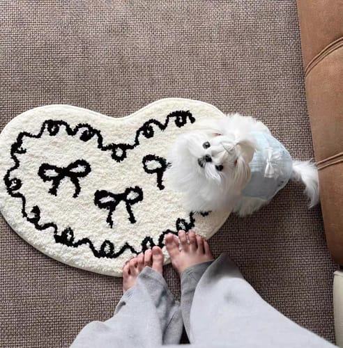 Customer photo review of Sweetheart Garden Rug