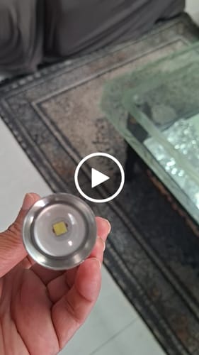 Customer video review of Lot Imported Coba USB Rechargeable Flashlight
