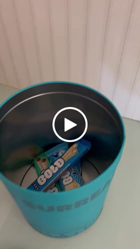 Customer video review of BOLD TUBE COOKIES & CREAM