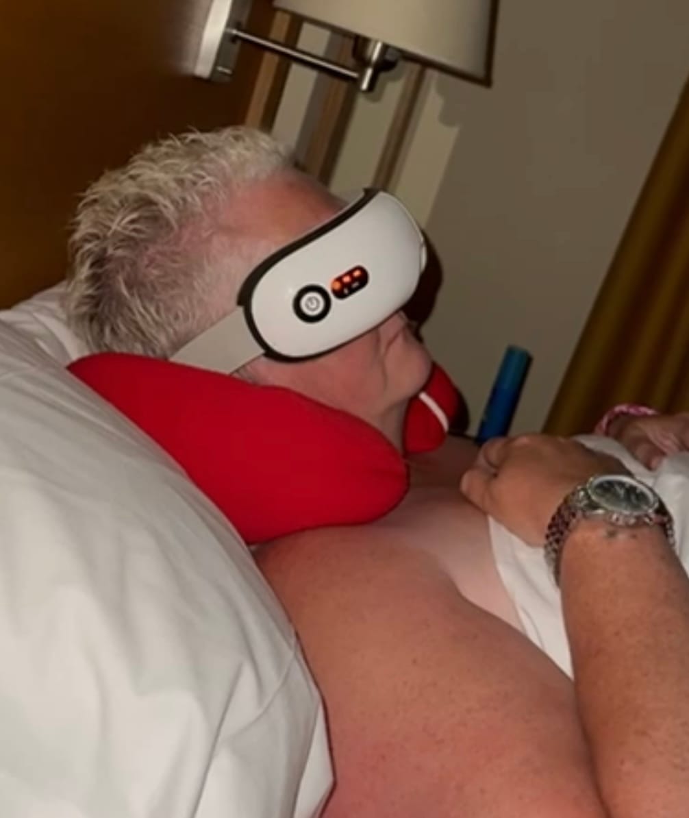 Customer photo review of Eyeology™ Intelligent Eye Massager
