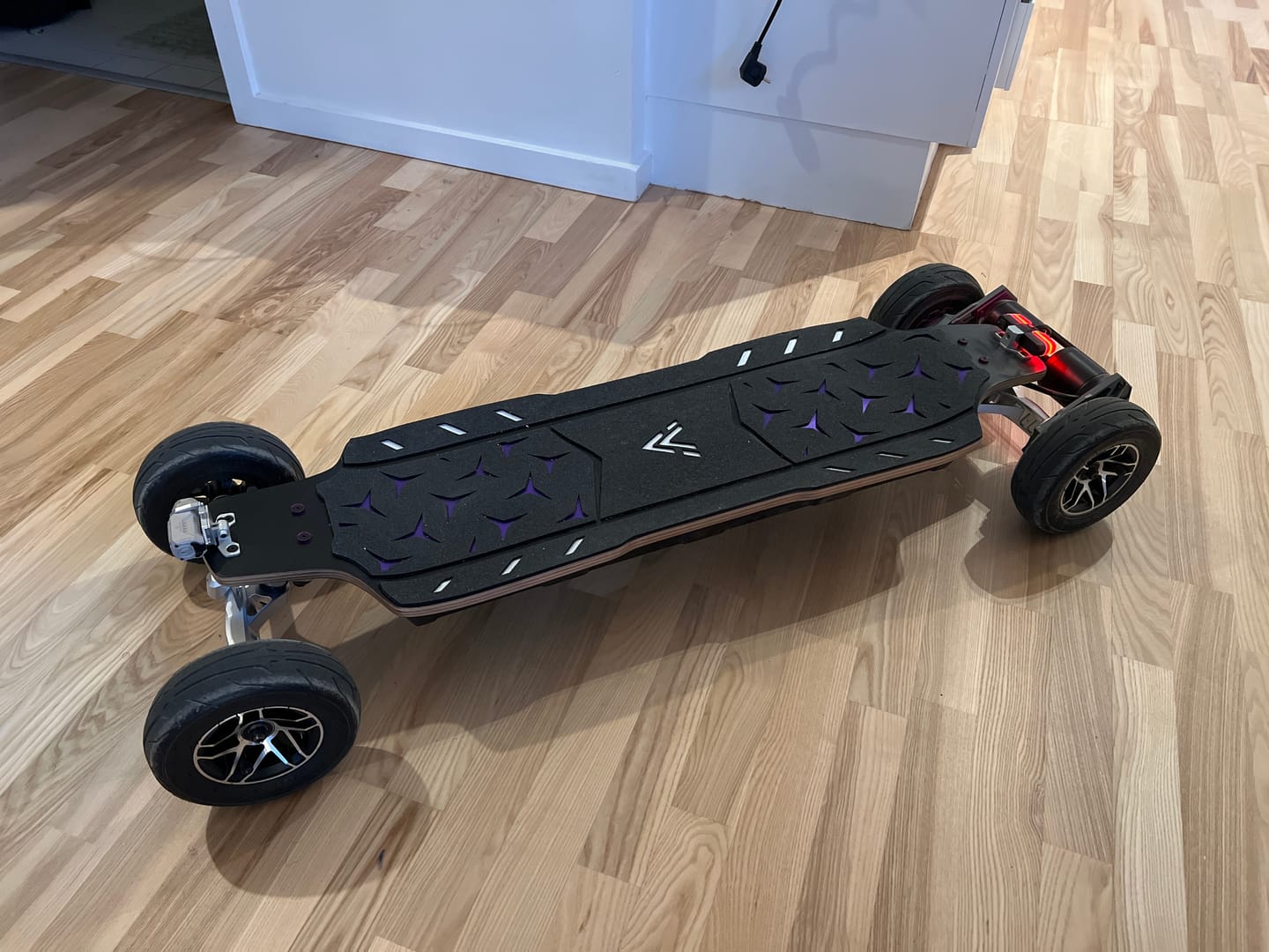 Customer photo review of Acedeck® Nomad N1 Electric Skateboard