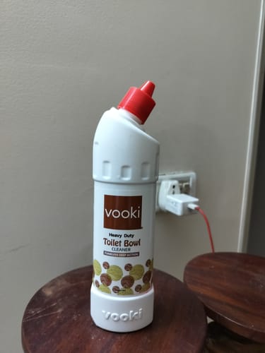 Customer photo review of Heavy Duty Toilet Bowl Cleaner - 500ML