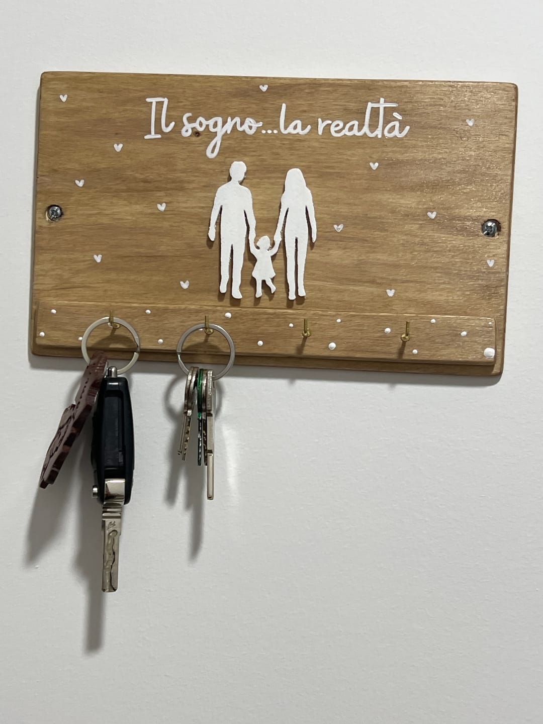 Customer photo review of Appendi chiavi da parete personalizzato - sagome in rilievo