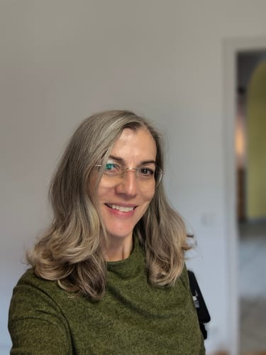 Customer photo review of 15% Herbal-Love Haarseife (Haarwachstum & Haarglanz)