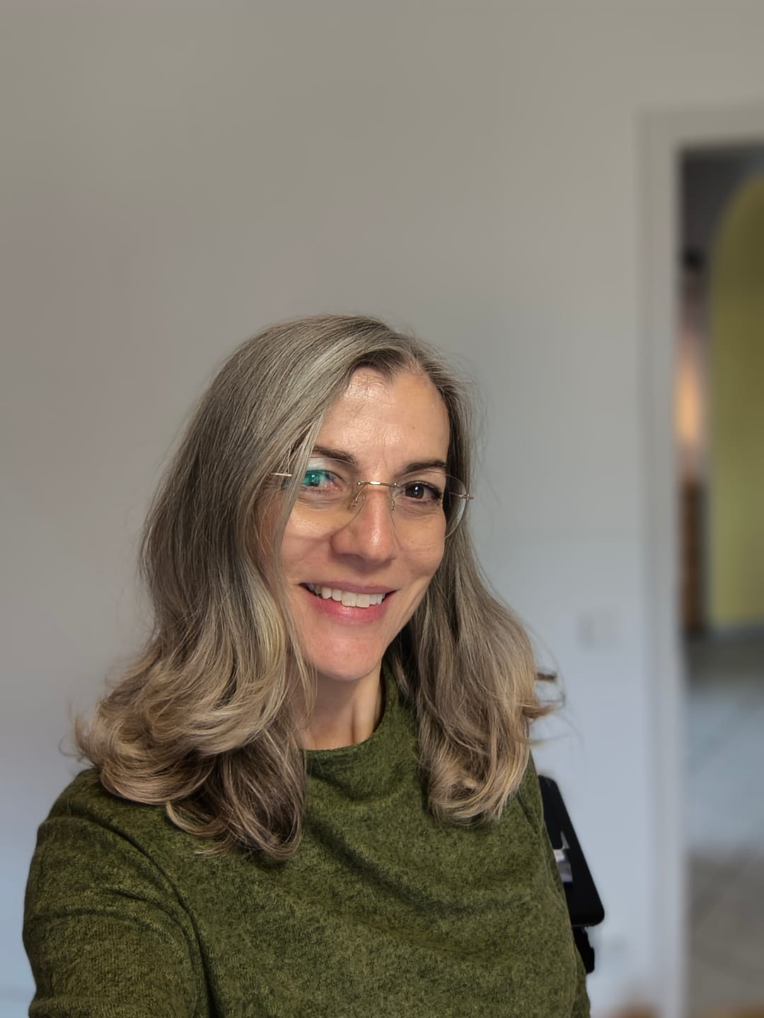 Customer photo review of 15% Herbal-Love Haarseife (Haarwachstum & Haarglanz)