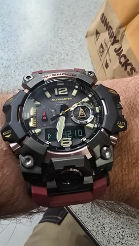 Customer photo review of Casio G-SHOCK Mudmaster Men’s 52mm Solar Watch GWGB1000-1A4