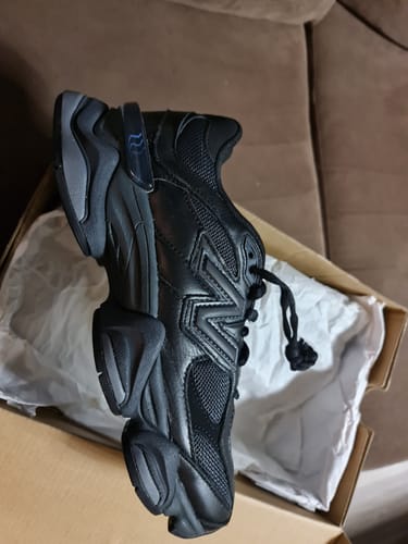 Customer photo review of New Balance 9060 Black Leather