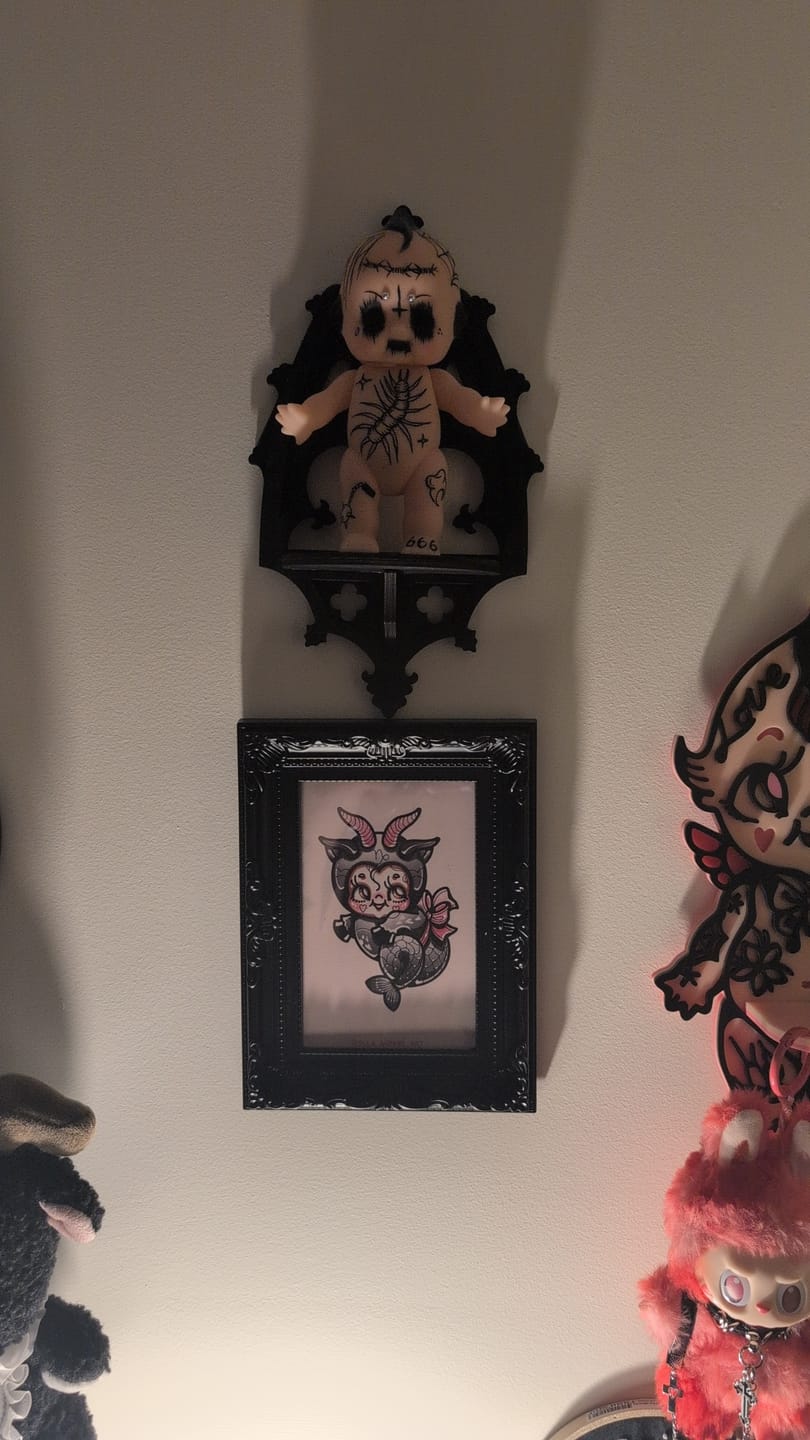 Customer photo review of Gothic Cathedral Mini Arch Wall Shelf