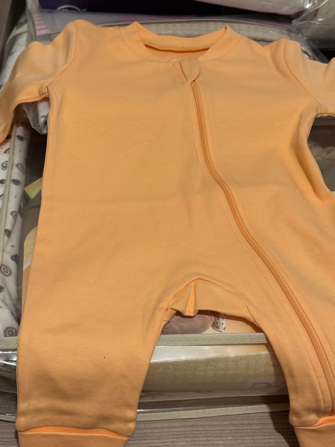 Customer photo review of Cloudy Schlafanzug - Peachy