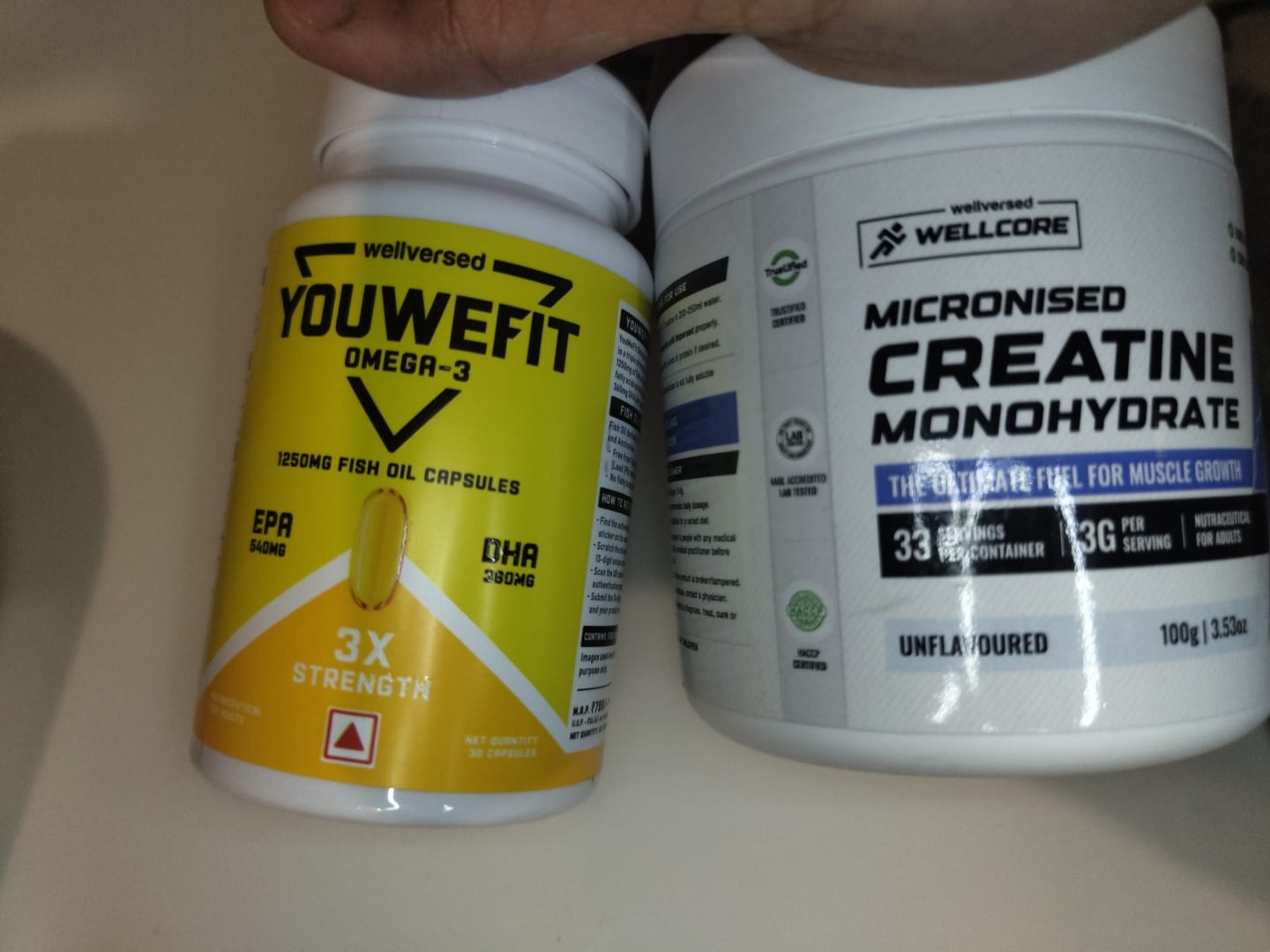 Customer photo review of YouWeFit Omega-3 Fish Oil (30 Capsules), 1250mg + Wellcore Creatine Monohydrate (100gm, 33 Servings)