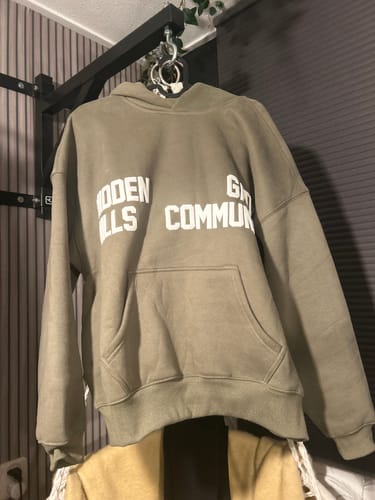 Customer photo review of GATED COMMUNITY HOODIE SAGE