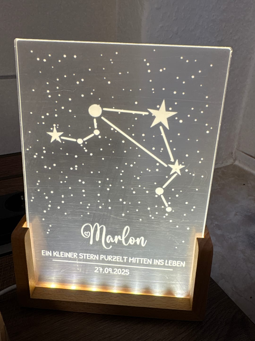Customer photo review of Sternzeichen - Personalisierter LED Aufsteller für Kinder
