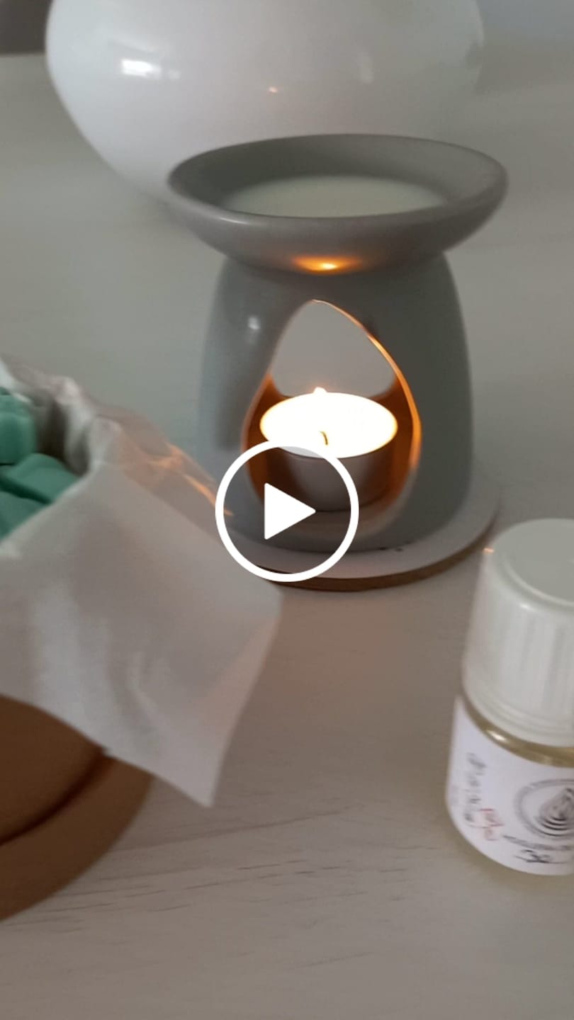 Customer video review of Fragancia HOGUERA DE OTOÑO