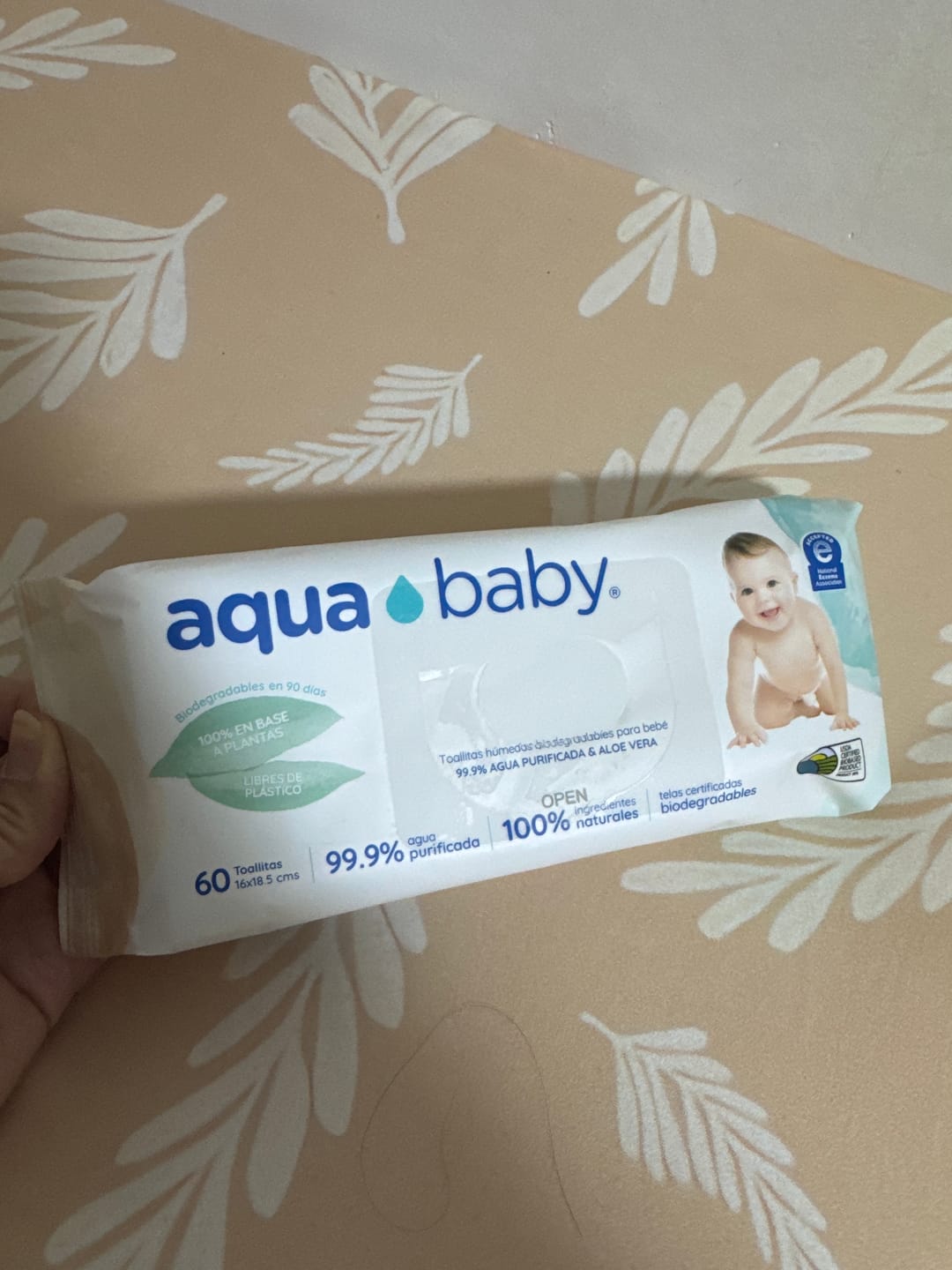 Customer photo review of Aqua Baby Biodegradables 36 Bolsas de 60 Toallitas Húmedas
