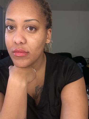 Customer photo review of 2X Extreme lip filler pen with TINT