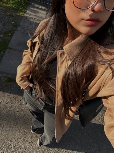Customer photo review of CHAQUETA CAZADORA GAMUZA CAMEL