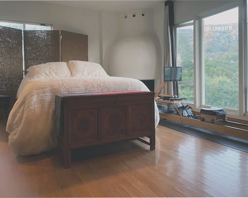 Customer photo review of CYRA Long Velvet Bedding Set