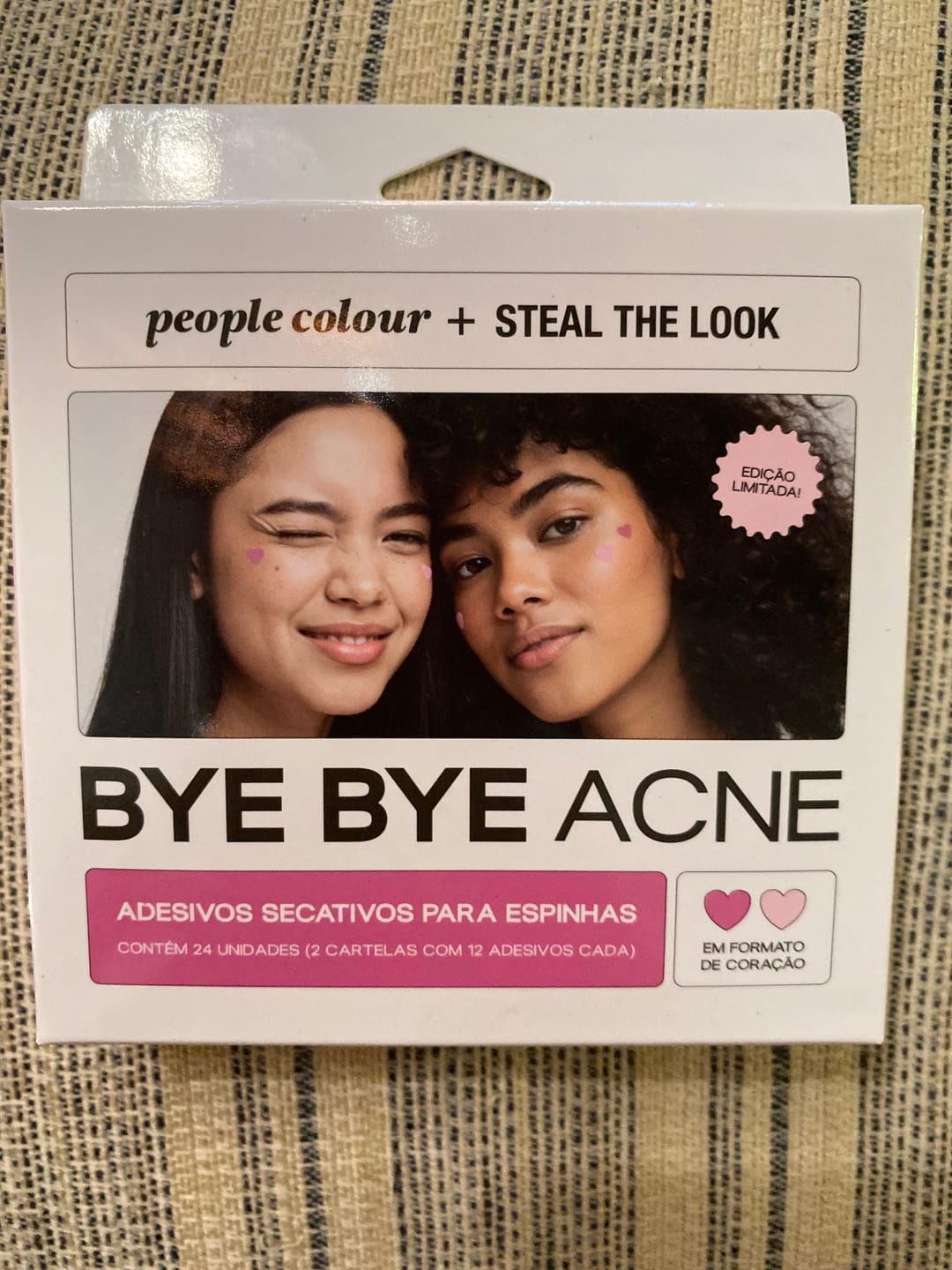 Customer photo review of Adesivos Secativos para Espinhas - Bye Bye Acne
